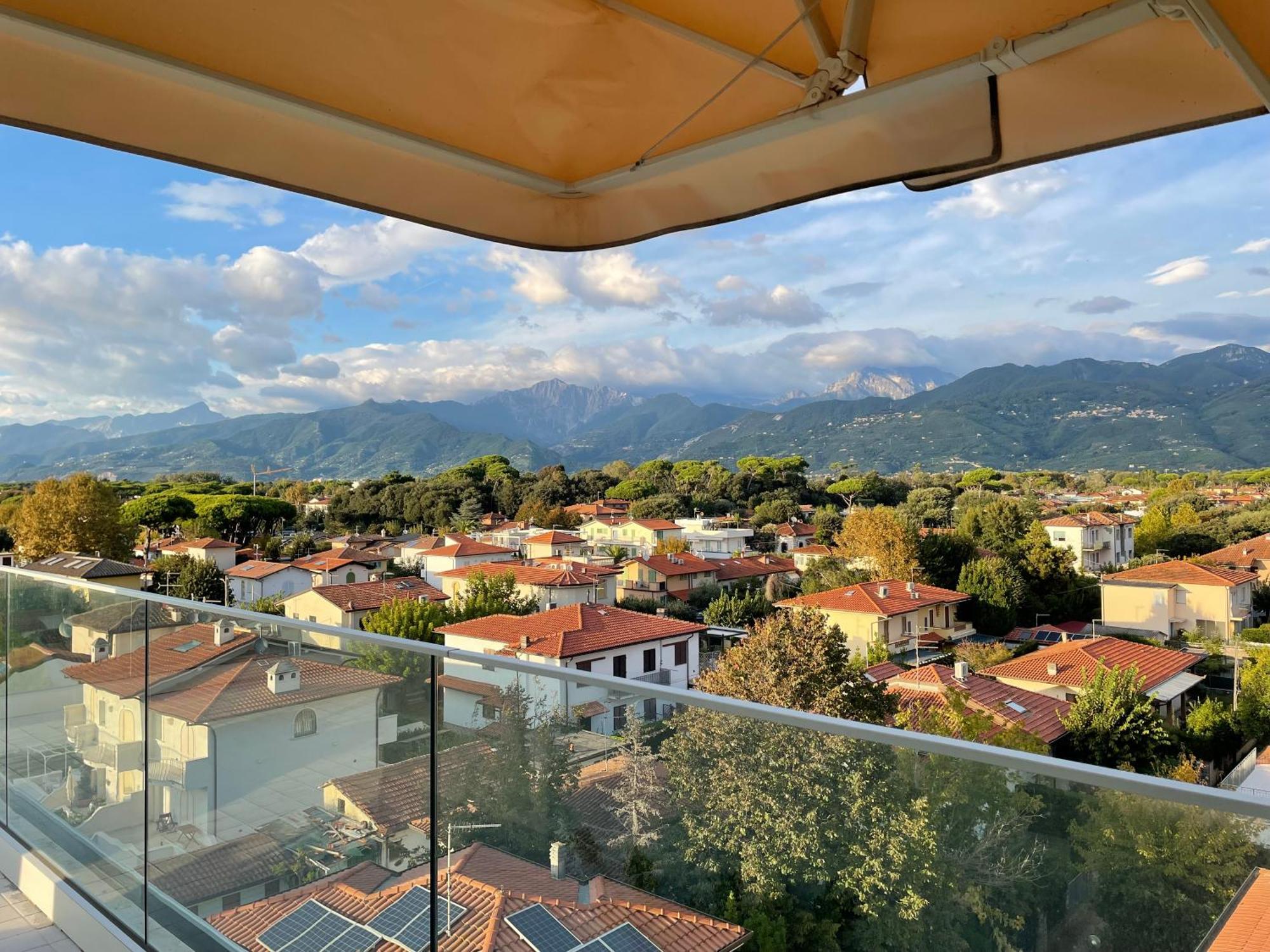 Hotel Villa Barsanti Pietrasanta Exterior photo